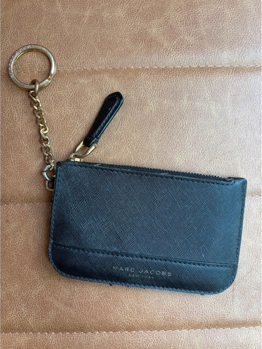 Marc Jacobs Saffiano leather top-zip coin pouch and card case